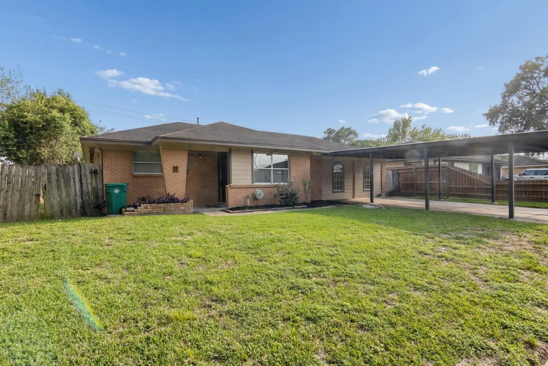 Photo of 3518 Thornwood Drive