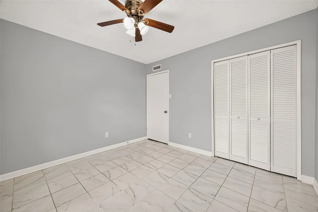 Photo of 5110 Lerwick Drive