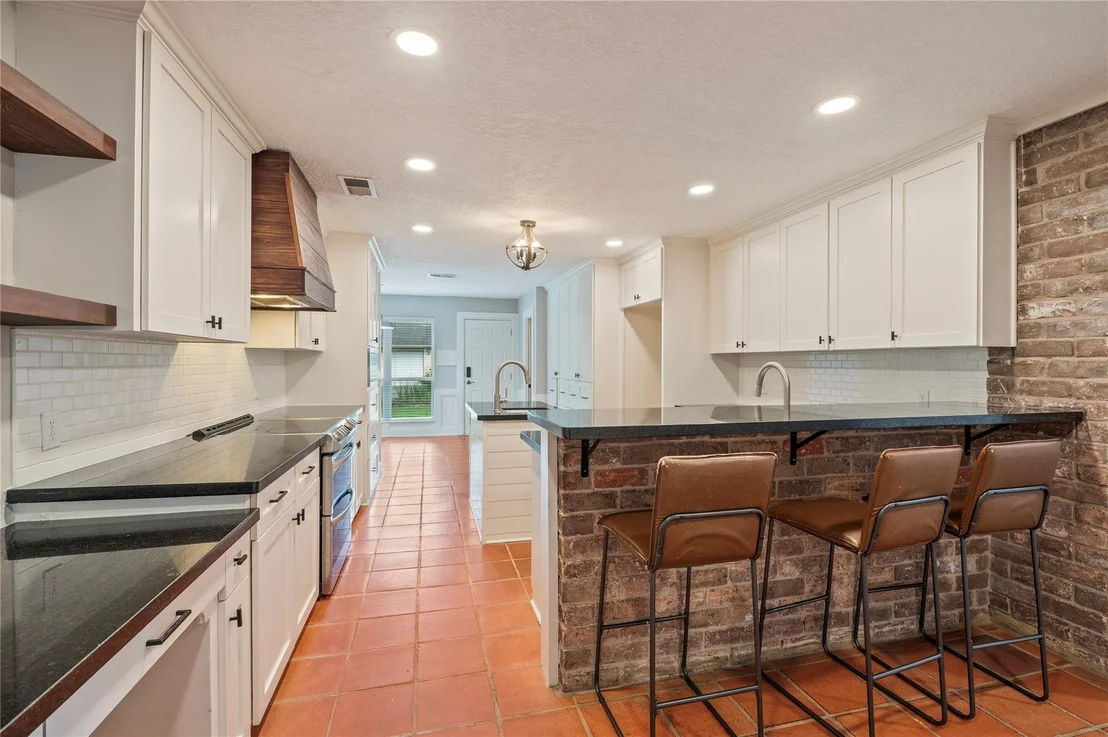 Photo of 15915 Brookvilla Drive