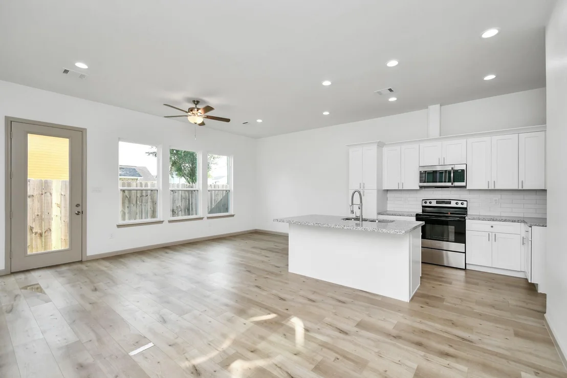 Photo of 2119 Esther Drive