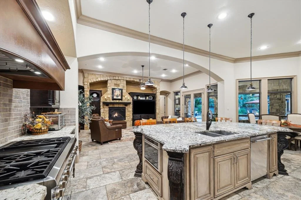 Photo of 24918 Thorton Knolls Drive