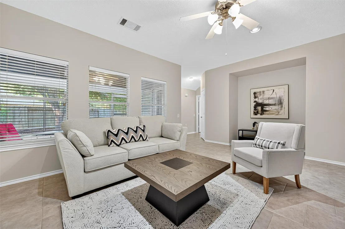 Photo of 5347 Greenbrae Lane