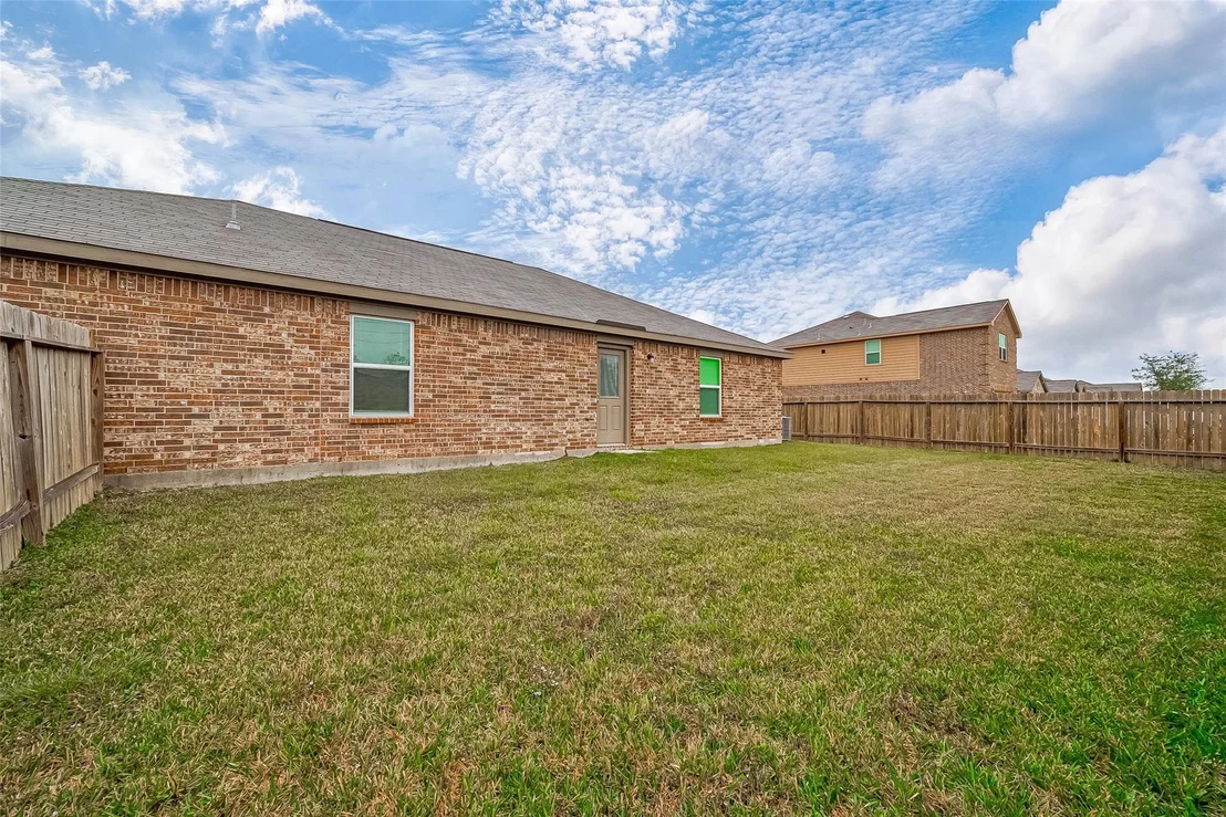 Photo of 9915 Garnet Grove Drive