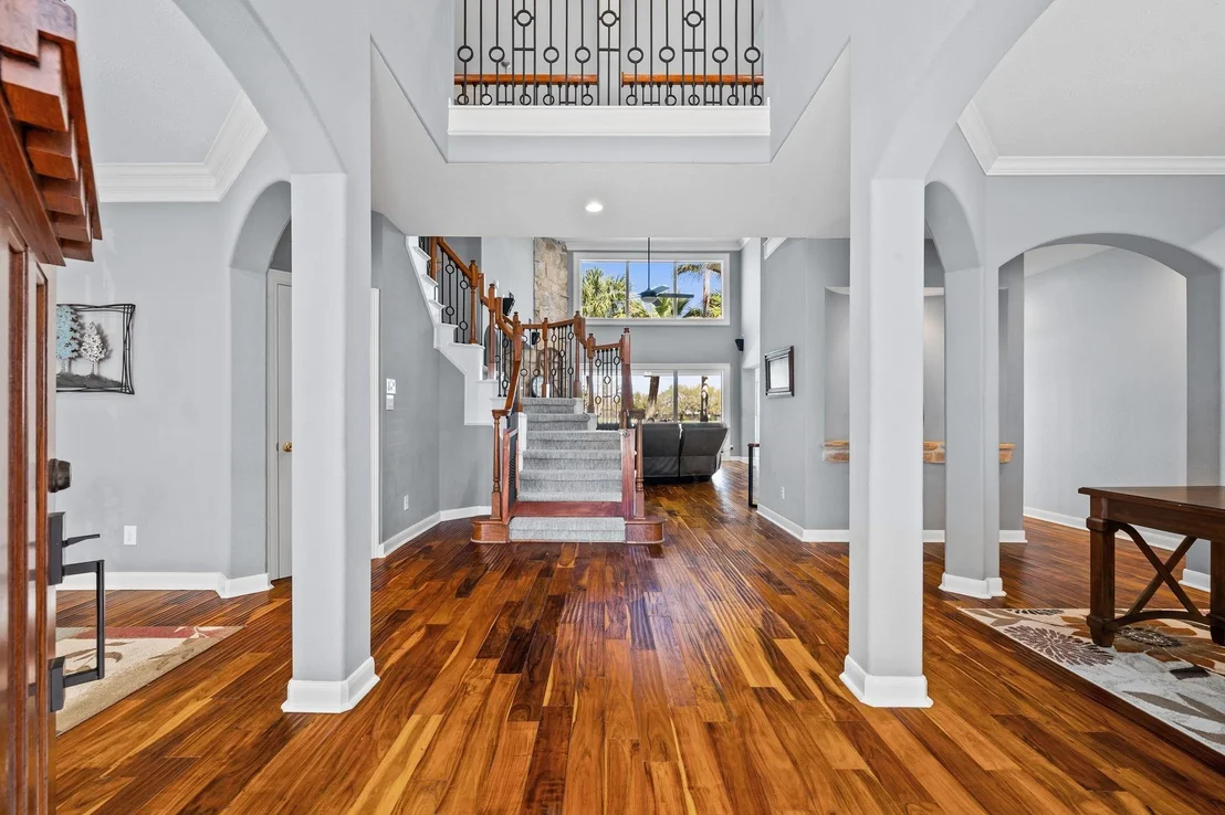 Photo of 2823 Irvington Drive