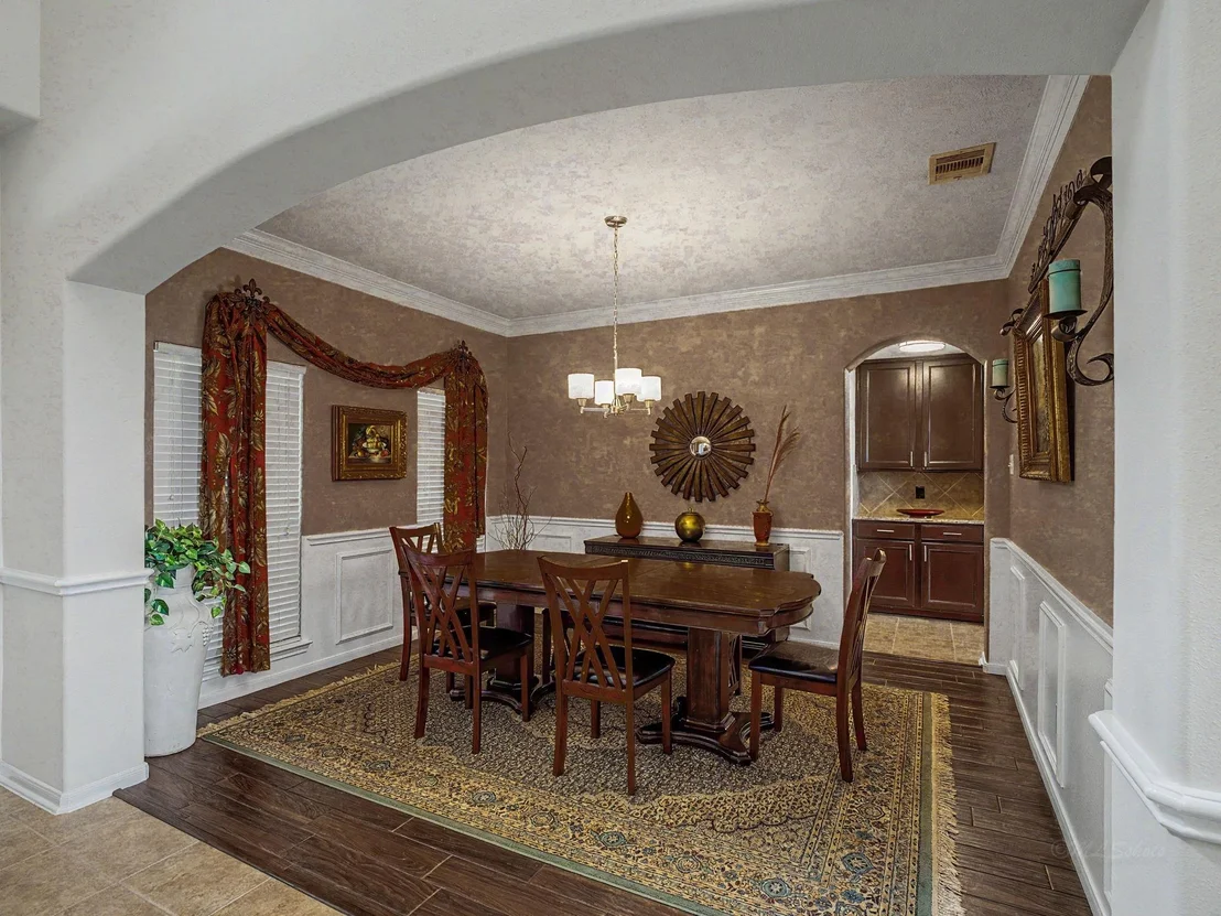 Photo of 2210 Fox Path