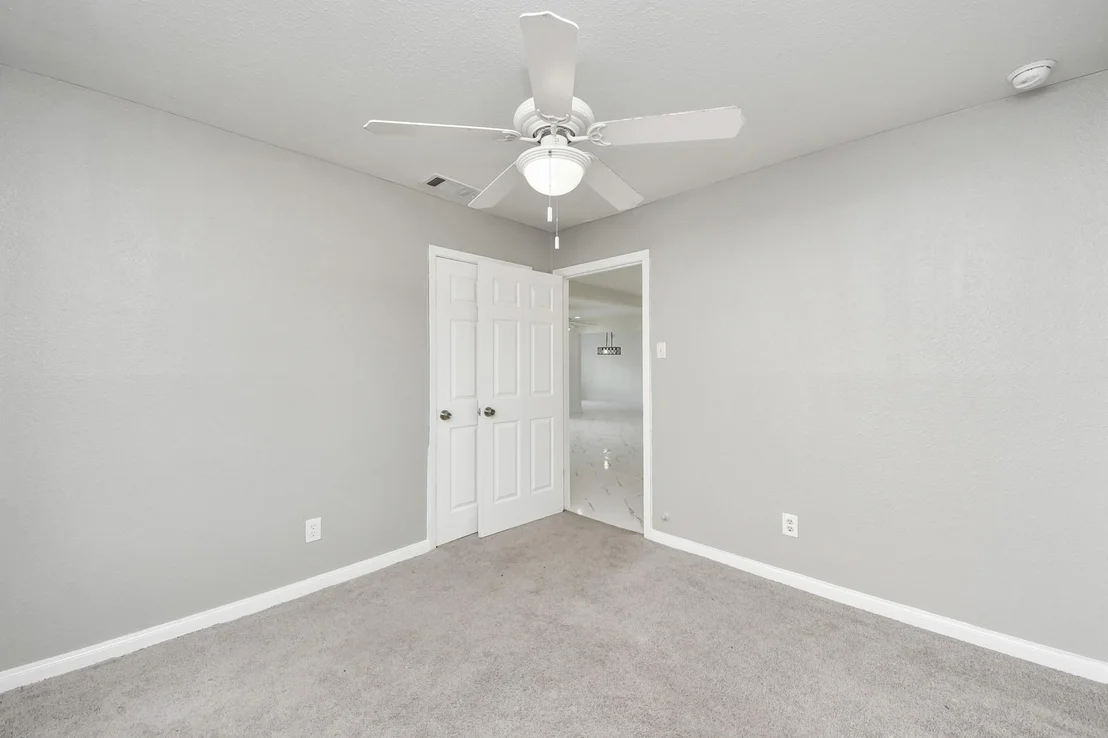 Photo of 2926 Knotty Oaks Trl Trail