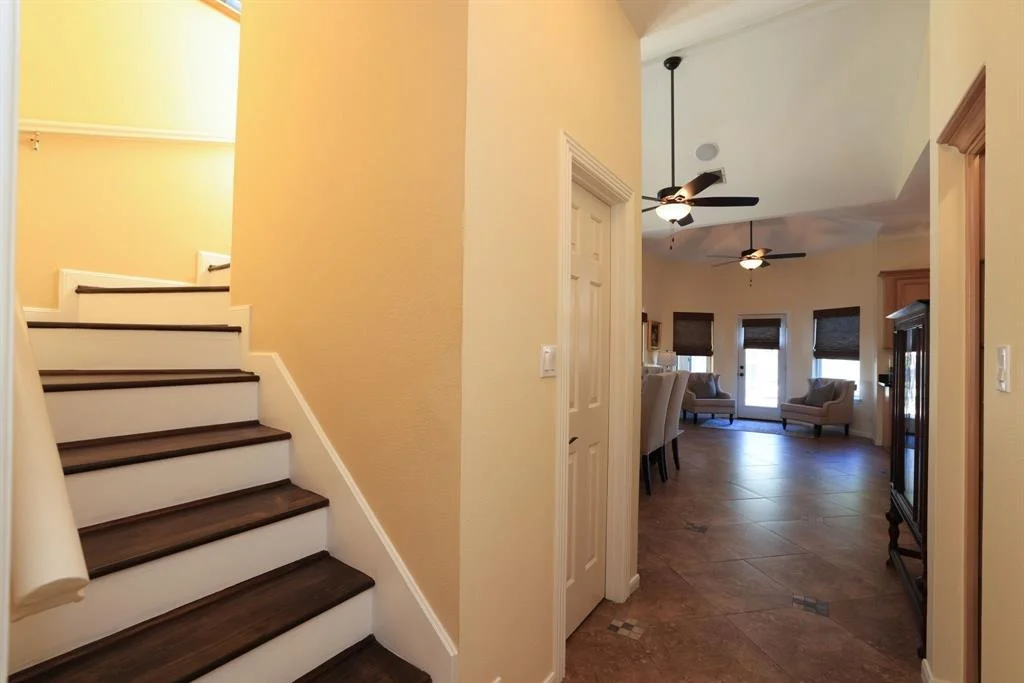 Photo of 17102 Oak Dale Drive