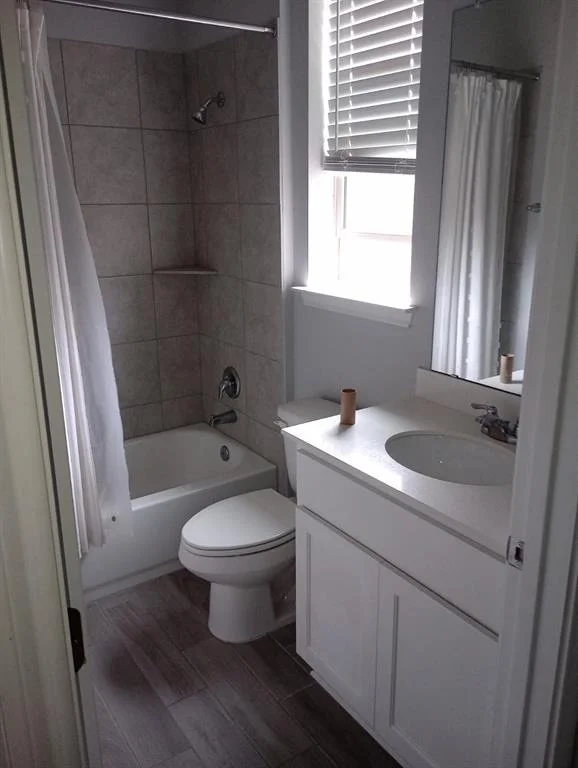 Photo of 336 Mclintock Road