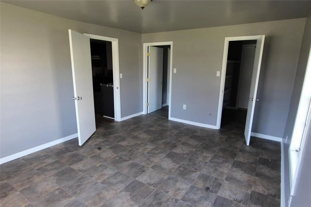 Photo of 302 S 3rd Street