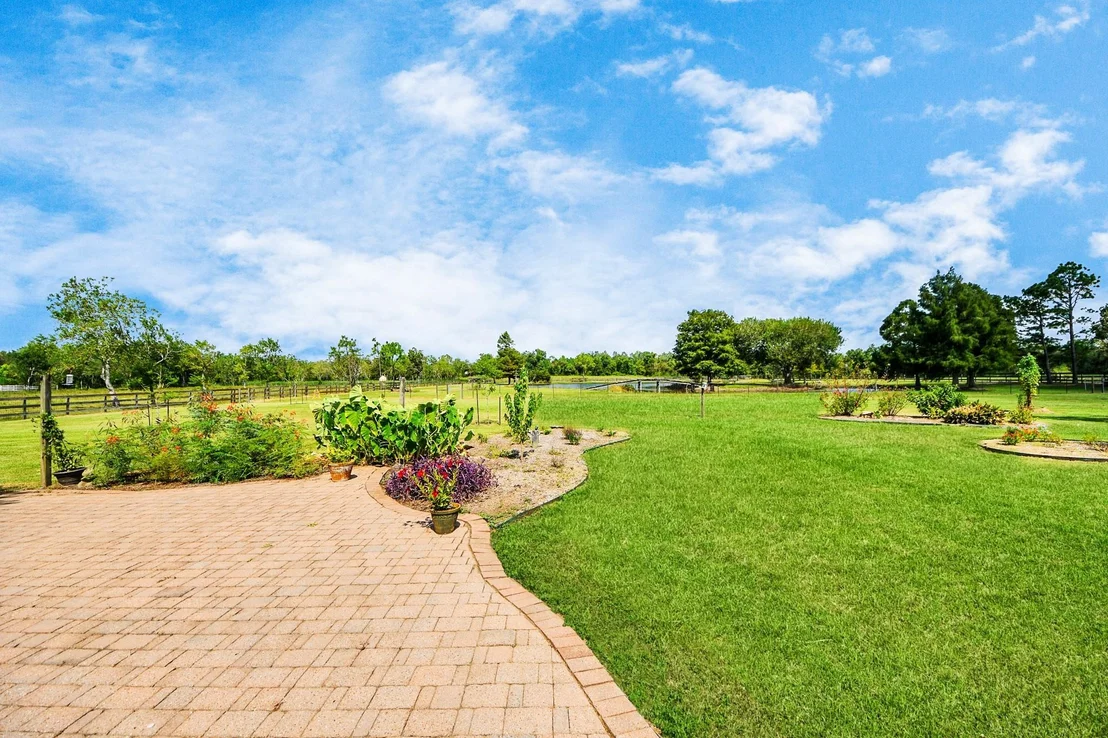 Photo of 7511 County Road 511