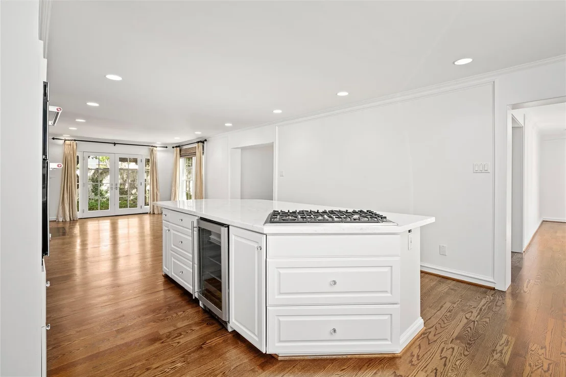 Photo of 2105 Del Monte Drive