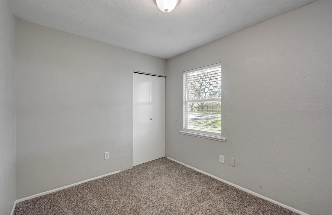 Photo of 24022 Four Sixes Lane