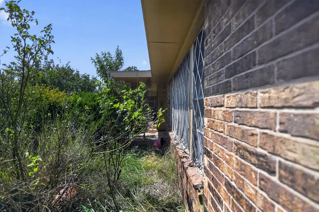 Photo of 13800 Halsey Trail