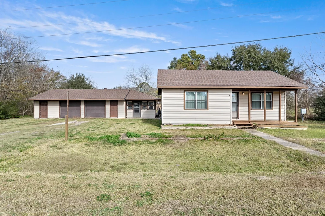 Photo of 606 Avenue A