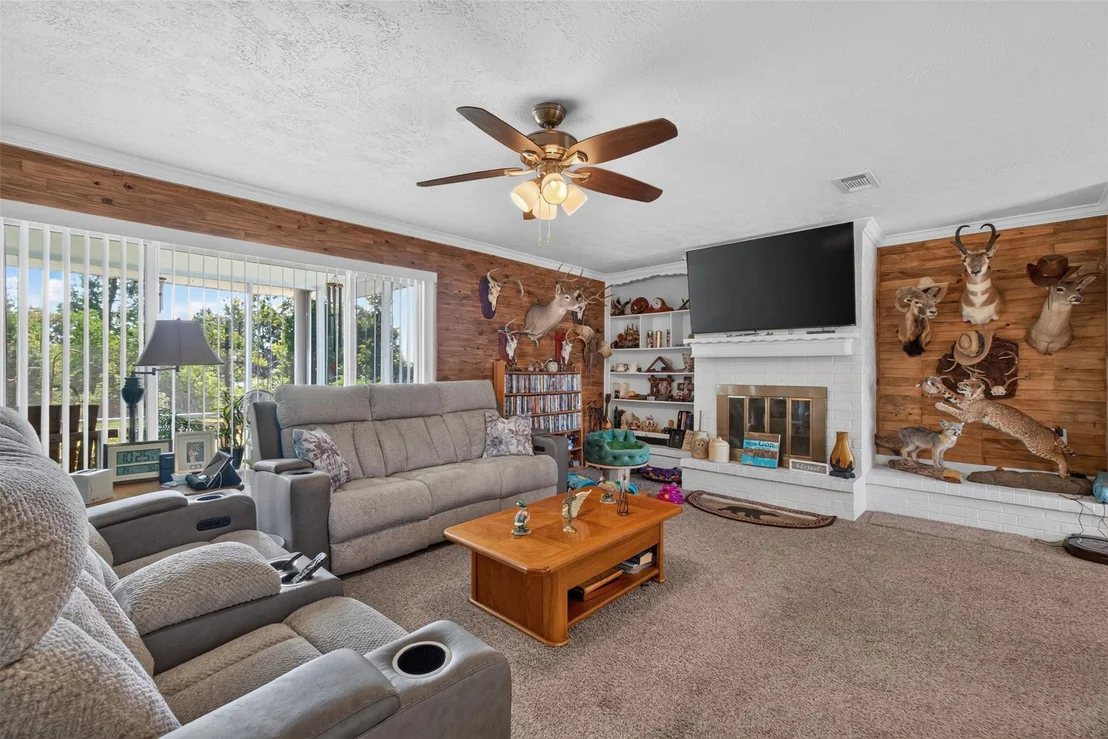 Photo of 165 Pecan Cove Lane