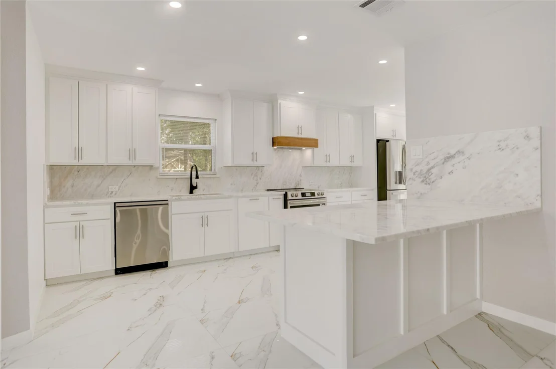 Photo of 6502 Cypress Point Drive