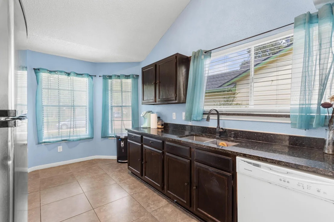 Photo of 20239 Linden Tree Drive