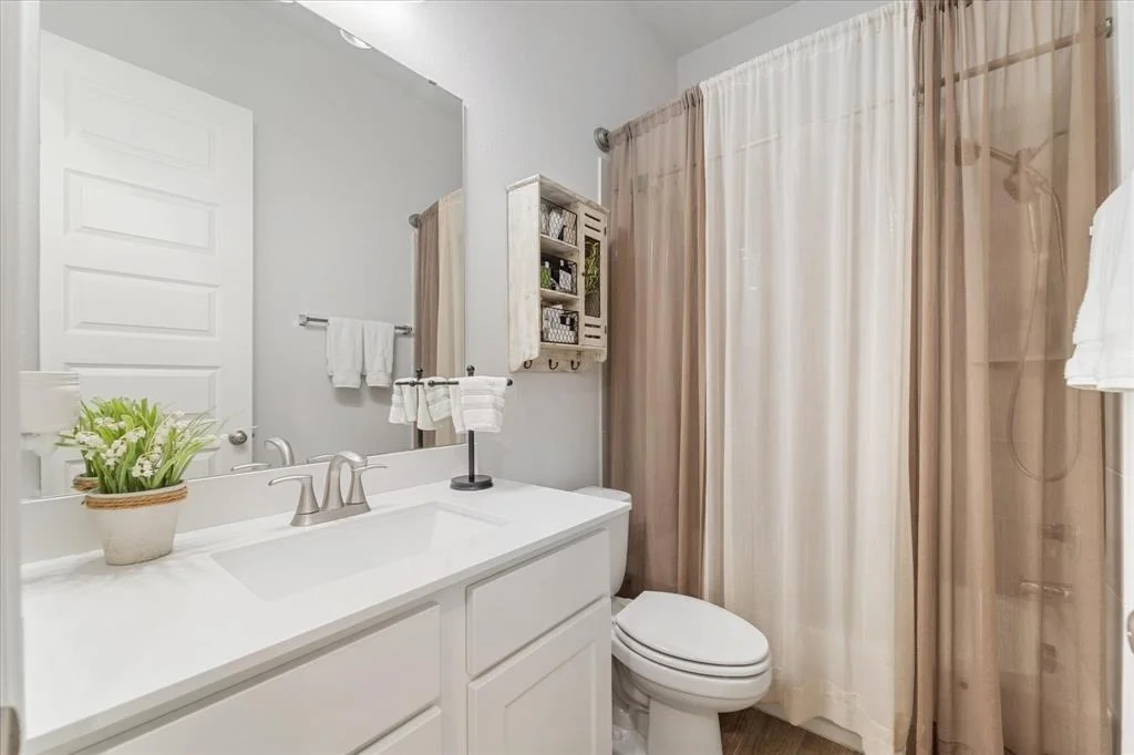 Photo of 6510 Redwing Court