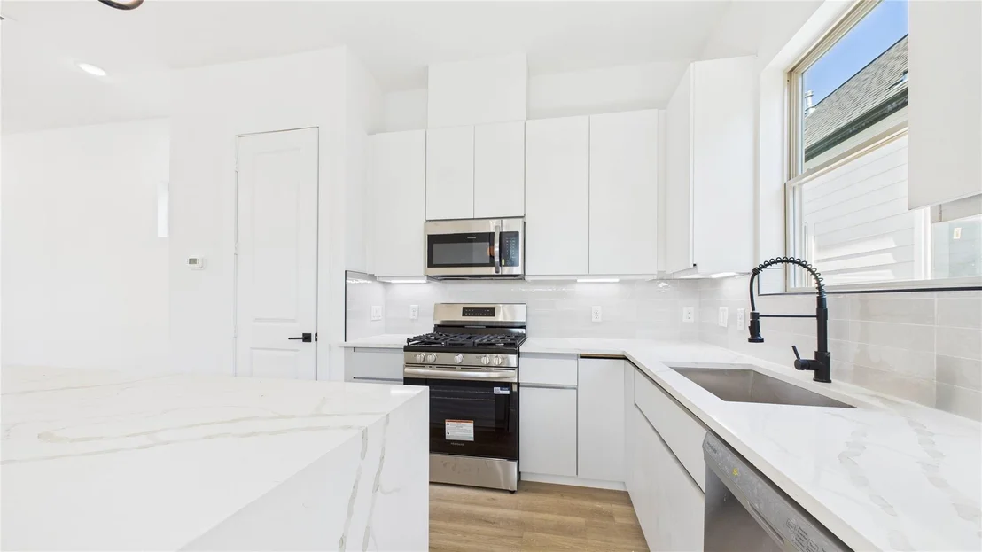 Photo of 5316 Terry Street
