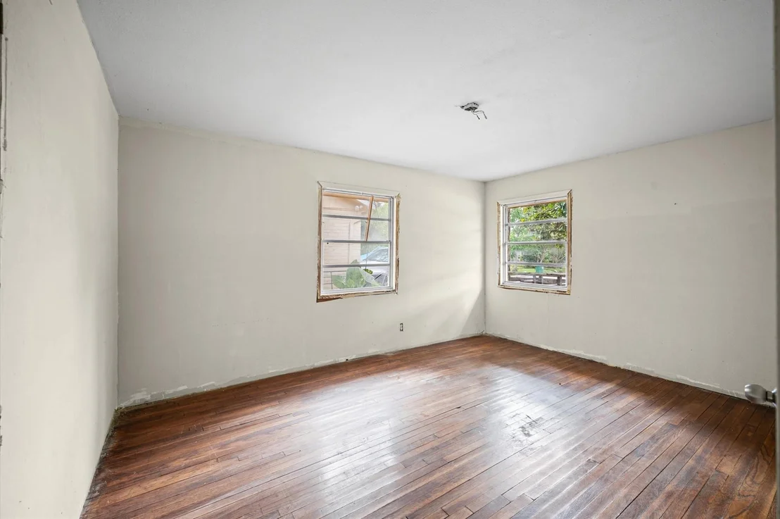 Photo of 9011 Sandpiper Drive