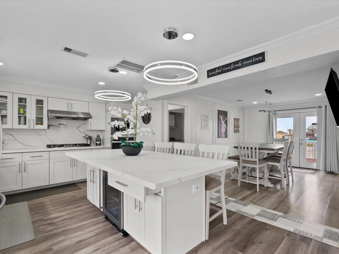 Photo of 319 Francis Cove