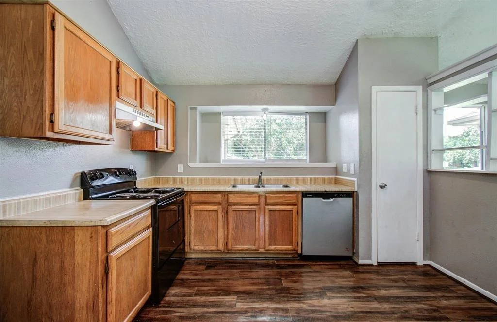 Photo of 906 Dixie Drive