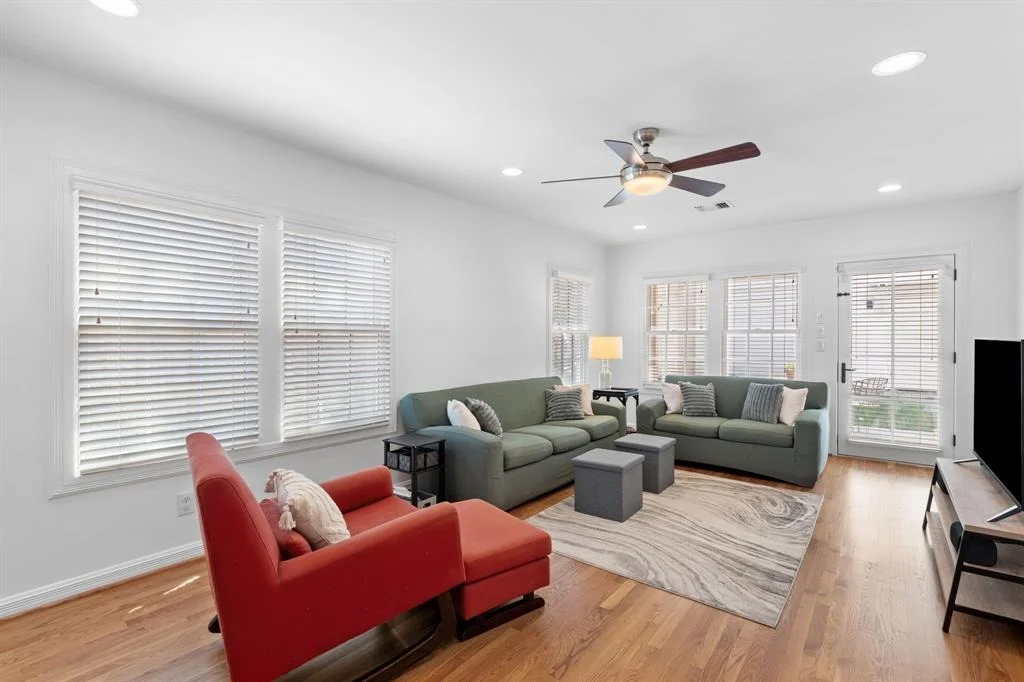 Photo of 2247 Dryden Road