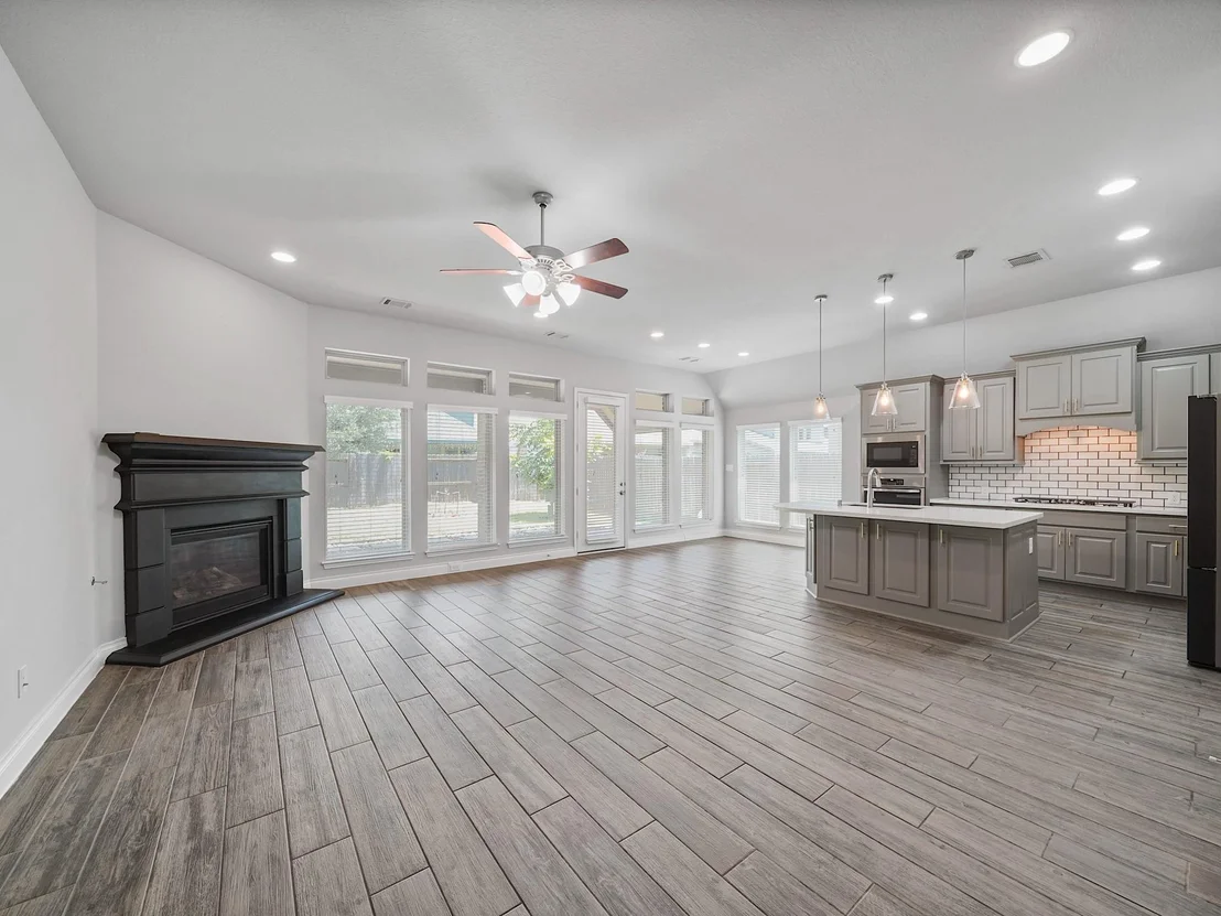 Photo of 28426 Sycamore Falls Lane