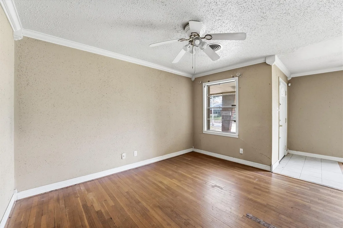 Photo of 11614 Mullins Drive