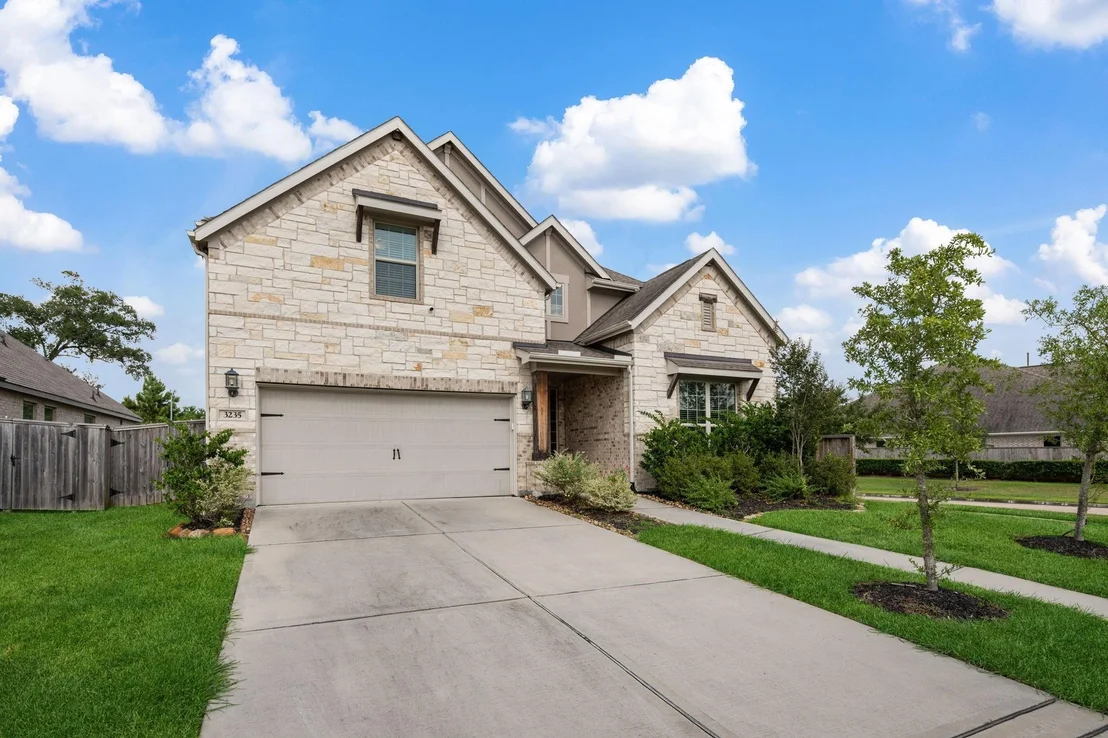 Photo of 3235 Bellwick Chase Lane