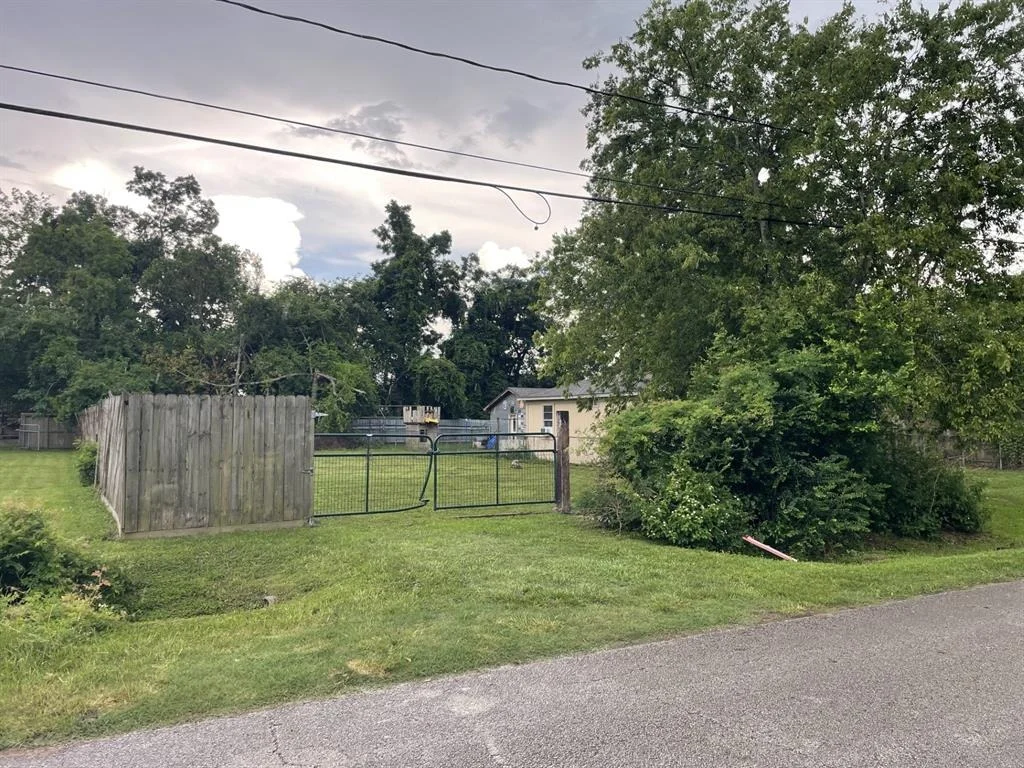 Photo of 207 Texas Street