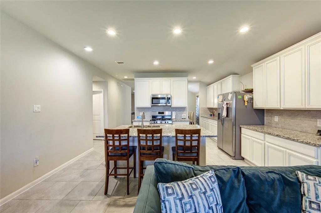 Photo of 9011 Hemlock Drive