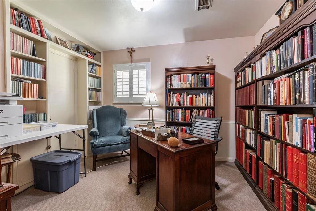 Photo of 10122 Shady River Drive