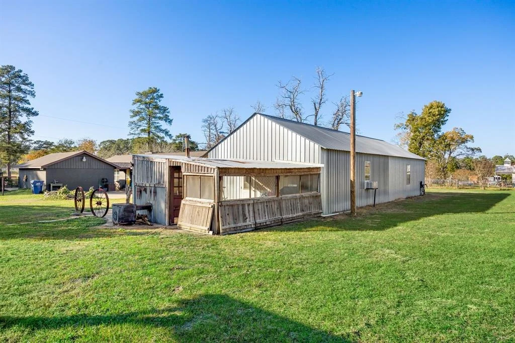 Photo of 33180 Wright Road