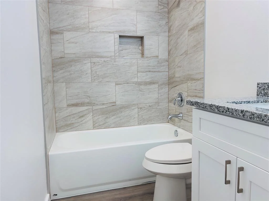 Photo of 5618 Grace Point Lane
