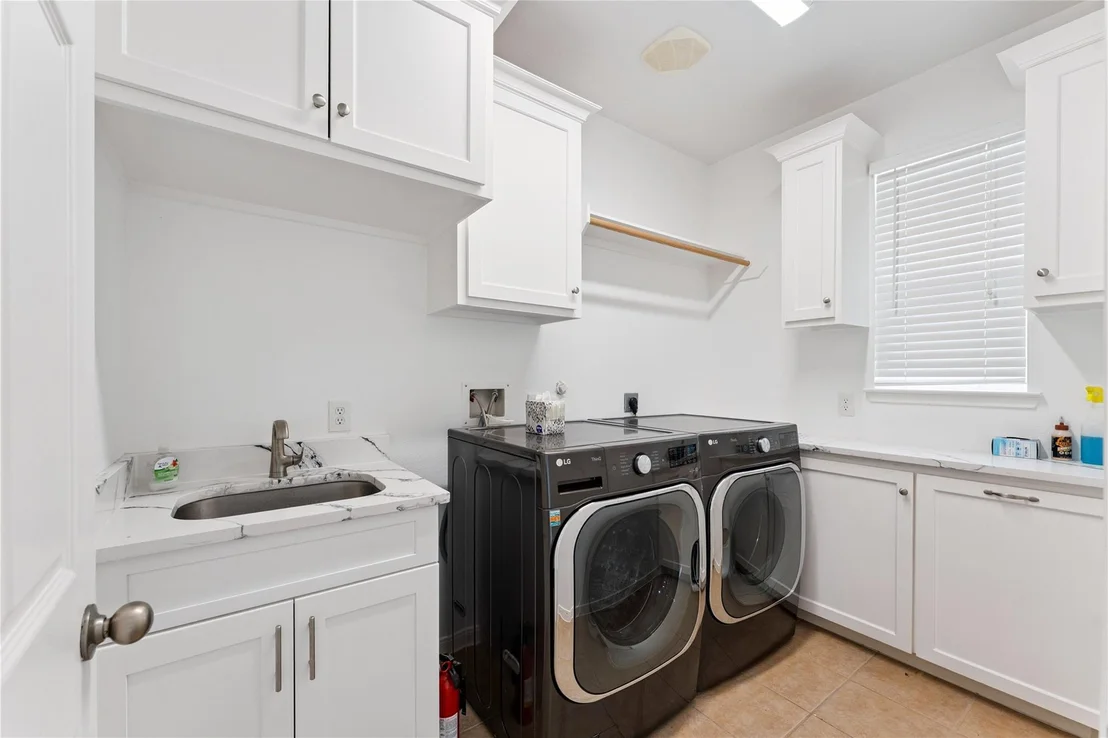 Photo of 7202 Fountain Meadow