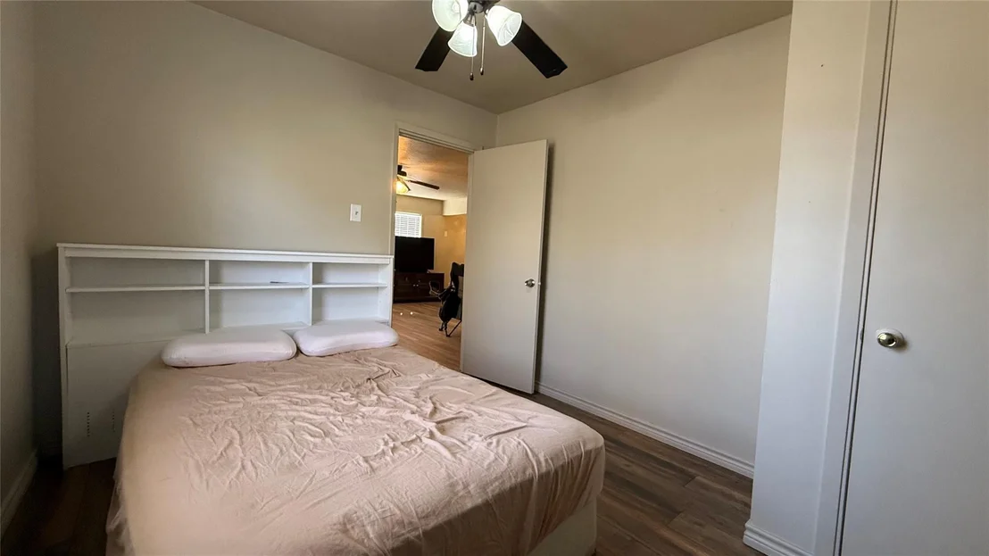 Photo of 201 Hackberry Lane