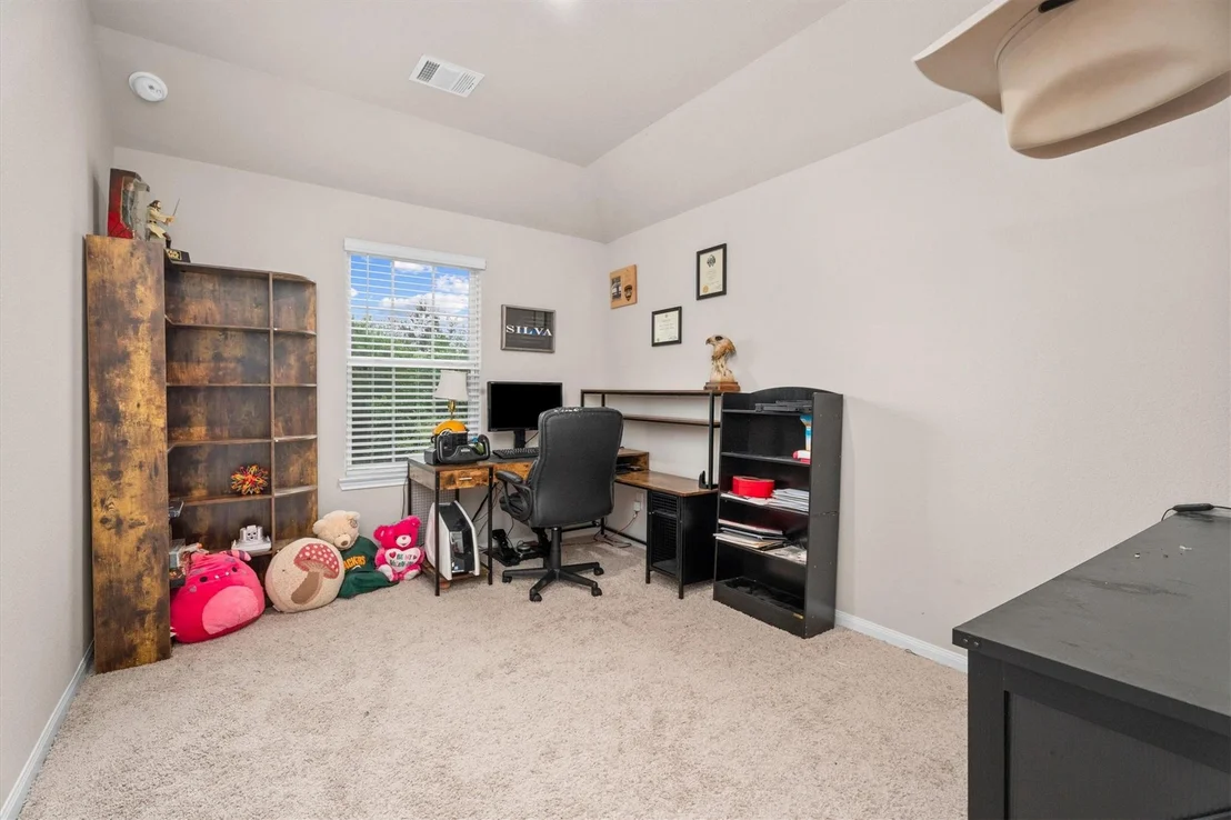 Photo of 1325 Mount Bassie Trail