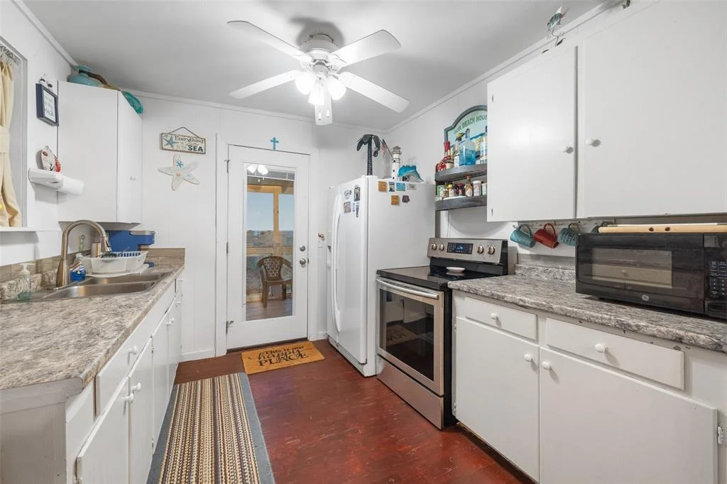 Photo of 385 Beachfront Drive