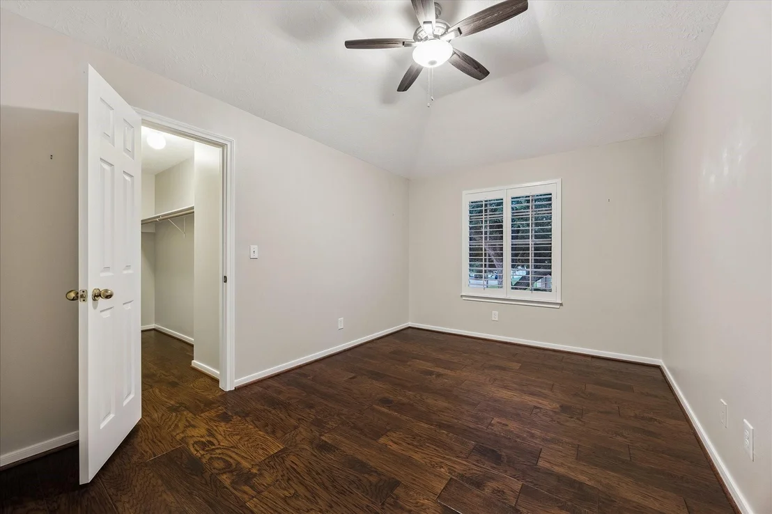 Photo of 3117 E Elm Circle
