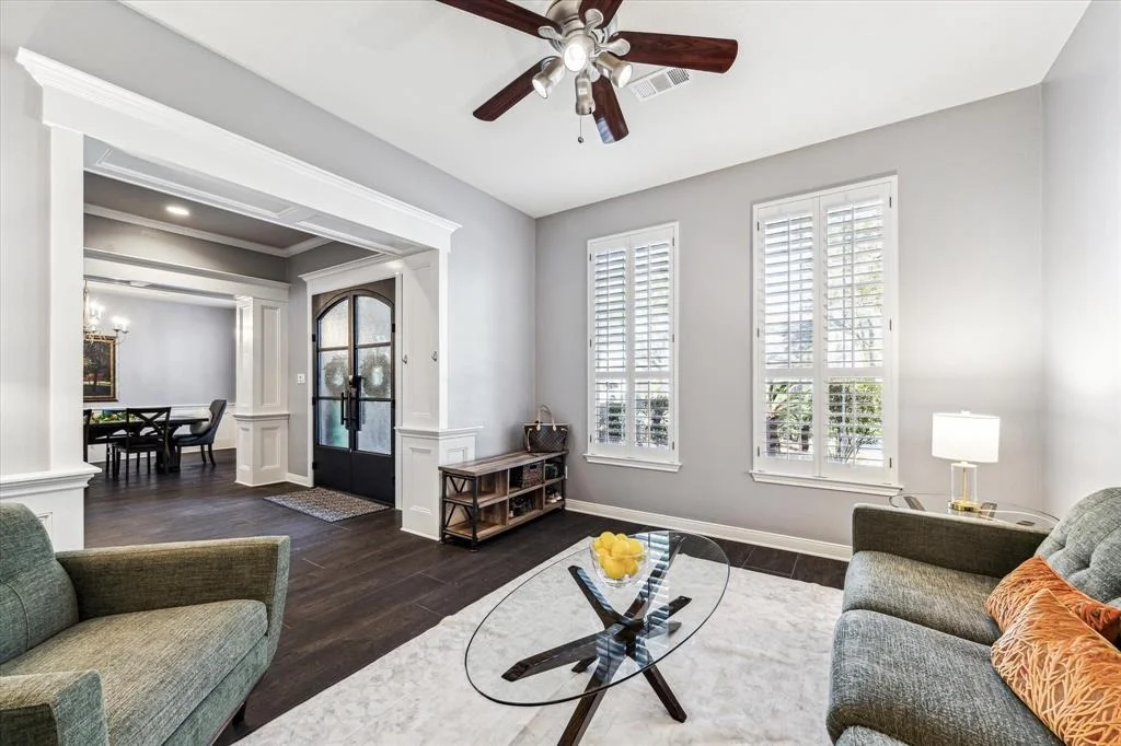 Photo of 54 E Beckonvale Circle