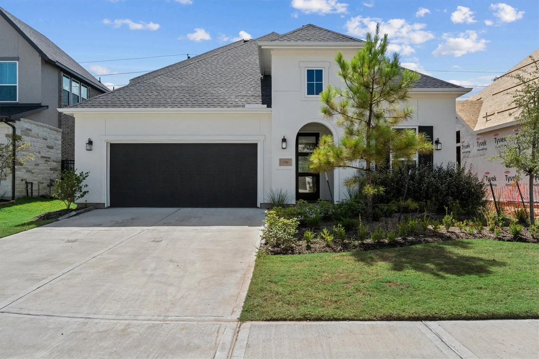 Photo of 27866 Wooded Pond Drive