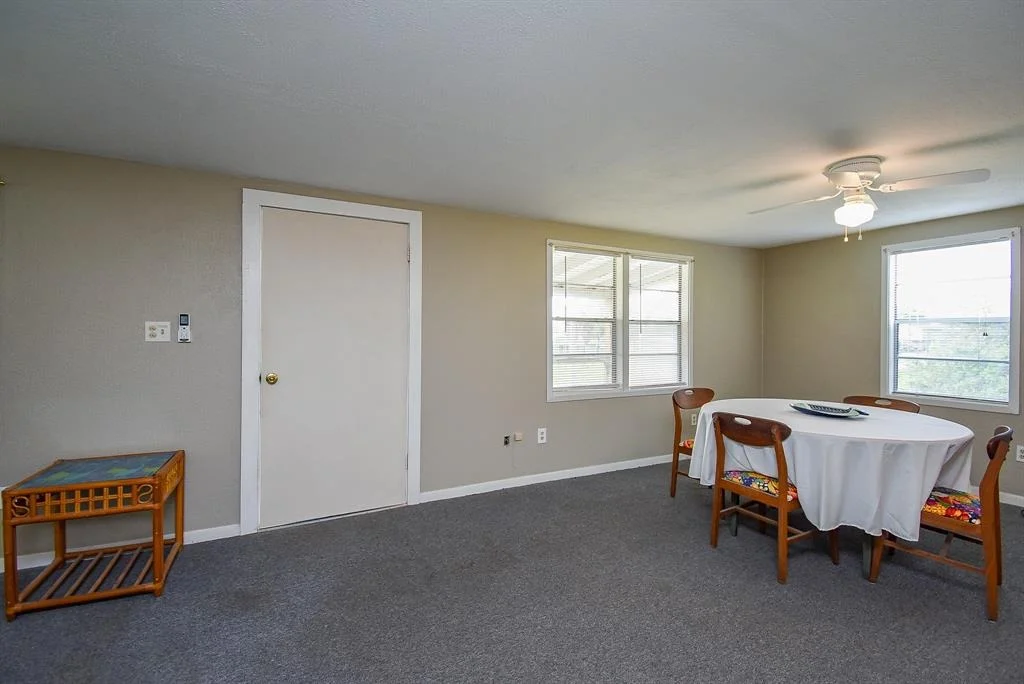 Photo of 1551 Bayview Drive