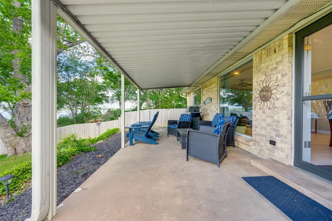 Photo of 23340 Three Points Drive