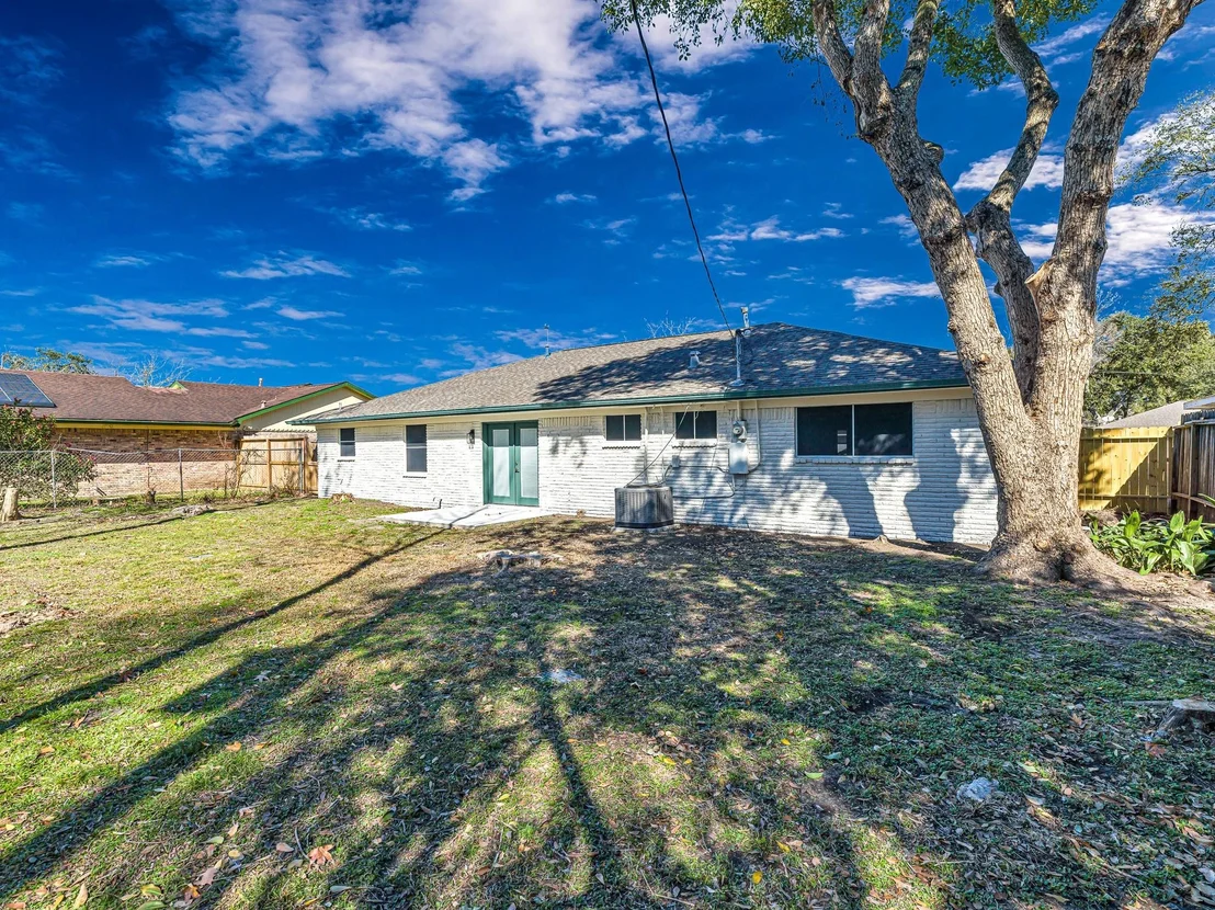 Photo of 5619 Effingham Drive