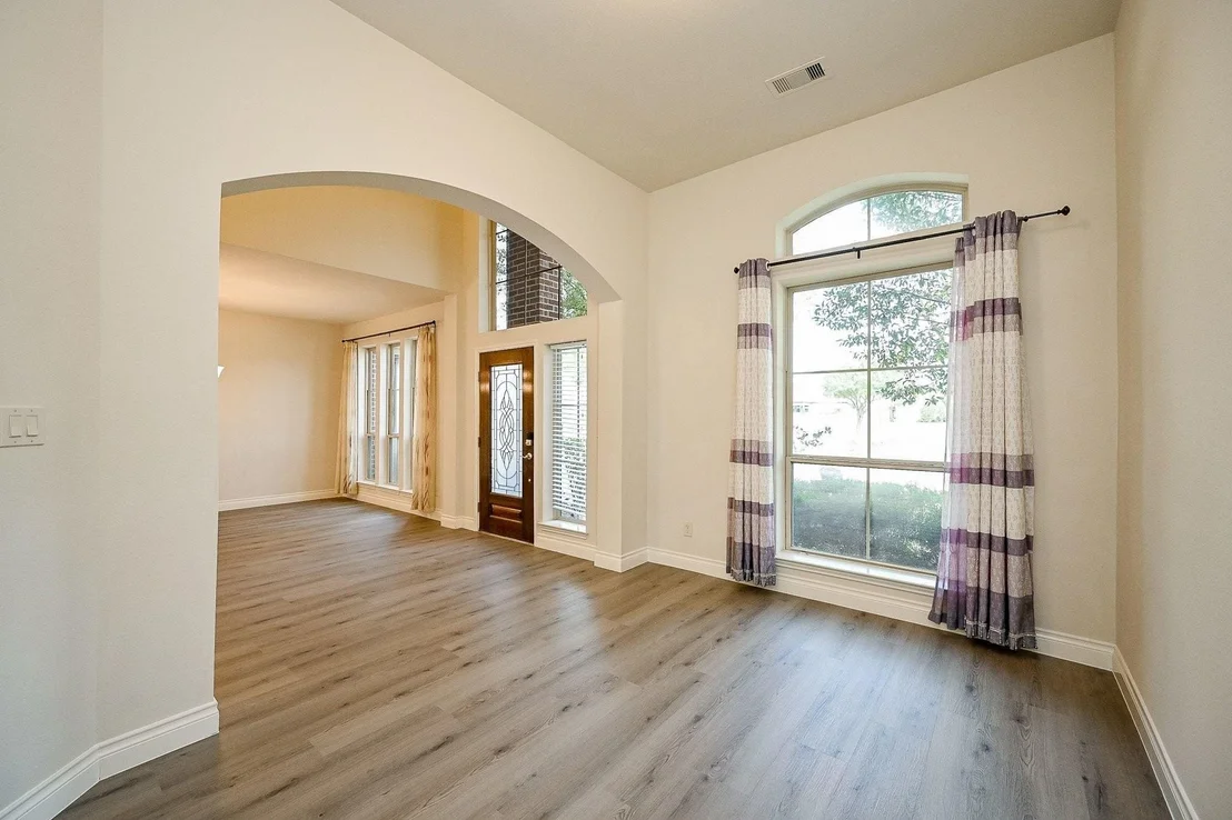 Photo of 28651 Pleasant Forest Drive