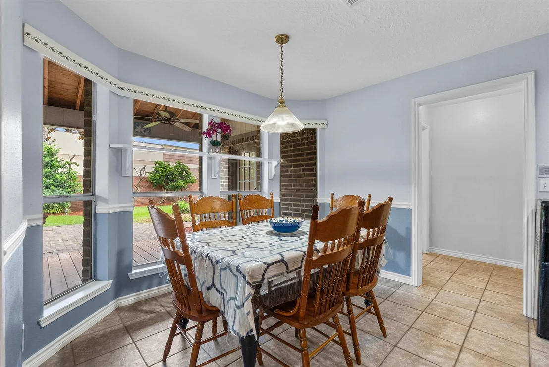 Photo of 1102 Juniper Canyon Lane