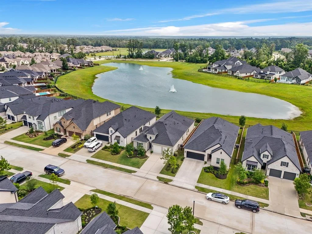 Photo of 28307 Emerald Bend