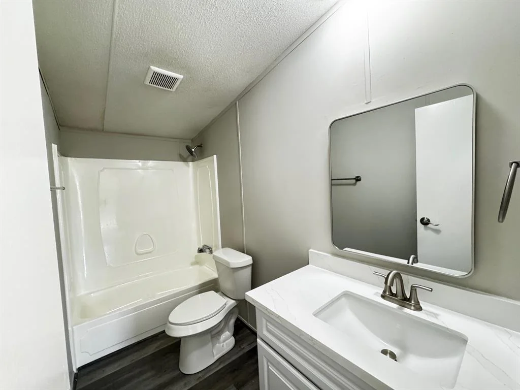 Photo of 18840 Azure Lane