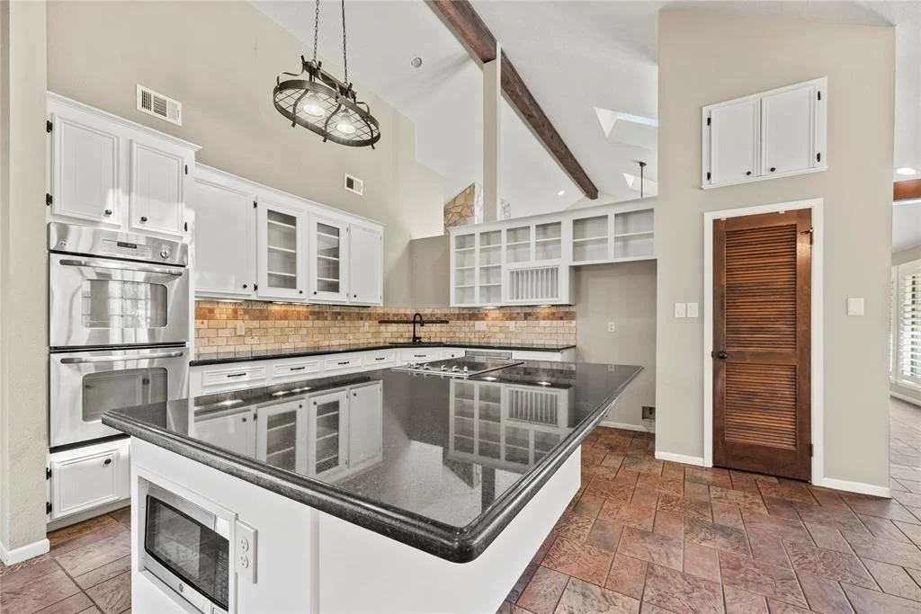 Photo of 23202 Rosewood Trail